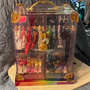 Rainbow High Transparent Deluxe Fashion Closet with Gold Accents